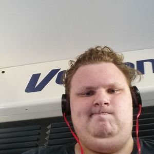 Meet your Posher, Logan